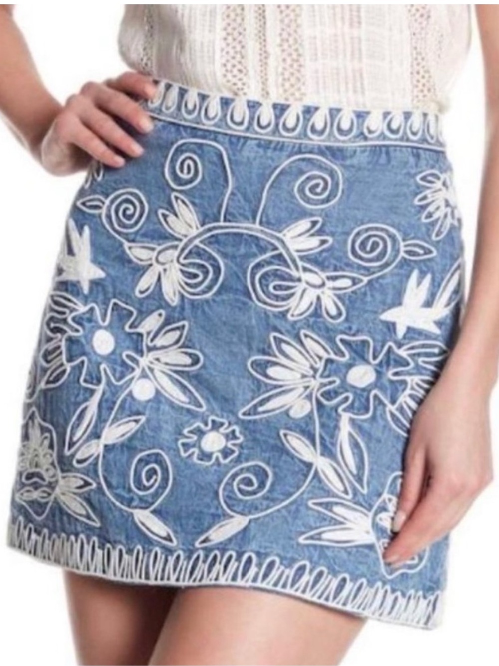 Alice + Olivia “Riley” Denim Mini Skirt with White Embroidered Floral Appliqué